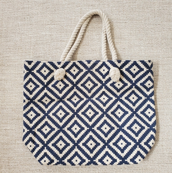 Summer & Rose Rope Handle Tote Bag - Picture 4 of 12